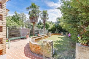 Photo 20- click for photo gallery